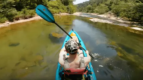 how long does it take to kayak 10 miles on a lake
