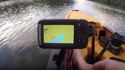 how to mount a fish finder to a kayak