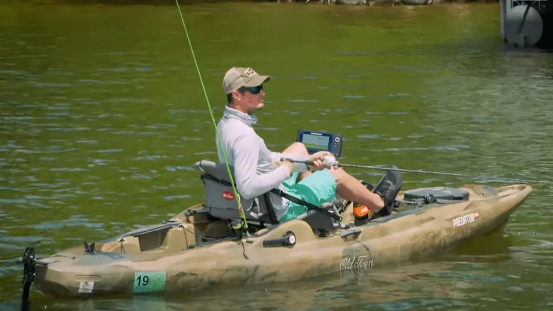 mounting fish finder on kayak